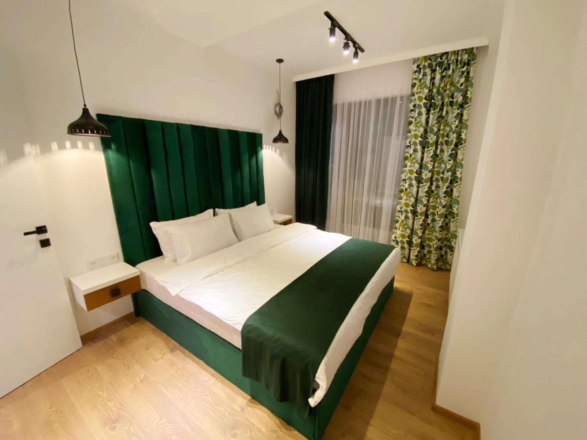 City Heart Luxury Apartment Kutaisi Bagian luar foto